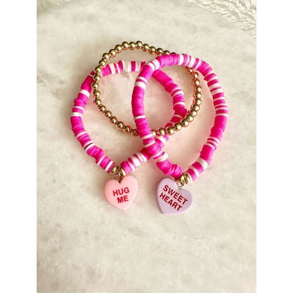 Pink conversation hearts Valentine’s Day bracelets ￼